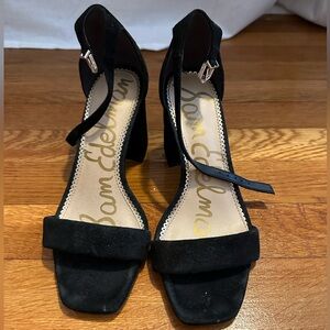 Sam Edelman black heal